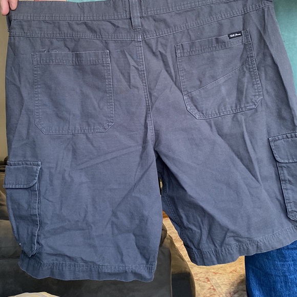 Field and stream gray shorts - Picture 2 of 3